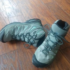 Salomon Hiking Boots